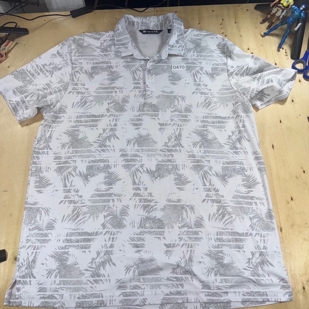 TravisMathew Mens XL Golf Polo Shirt White Gray Tropical Palm Print Short Sleeve